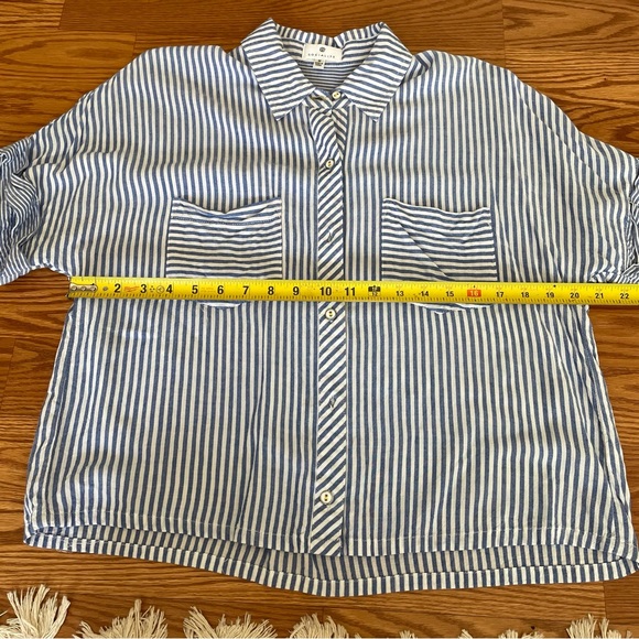 Boxy striped button down - Picture 5 of 5